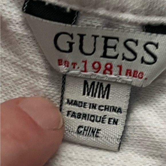 Guess White Short Sleeve Tee - Picture 3 of 4